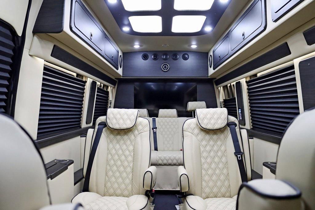 Mercedes-Benz JET Sprinter